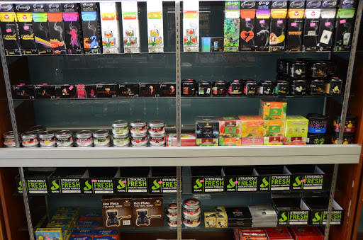 Tobacco Shop «Tobacco Zone», reviews and photos, 3109 W Jefferson St, Joliet, IL 60435, USA