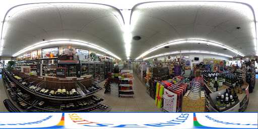 Liquor Store «Rosemont Liquors», reviews and photos, 9515 W Higgins Rd, Rosemont, IL 60018, USA