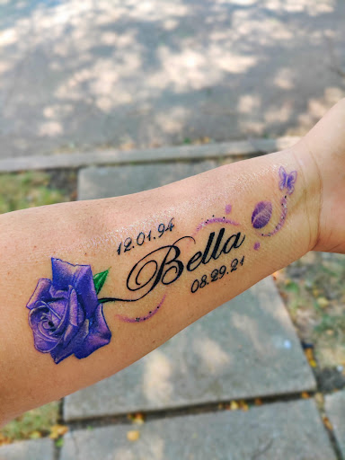 Tattoo Shop «Dallas Tattoo & Arts Company», reviews and photos, 2712 Live Oak St, Dallas, TX 75204, USA