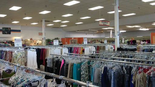 Thrift Store «Goodwill of North Georgia: Kennesaw Store and Donation Center», reviews and photos, 2500 Cobb Pkwy N, Kennesaw, GA 30152, USA