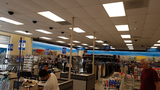 Clothing Store «Ross Dress for Less», reviews and photos, 2365 S Hwy 27, Clermont, FL 34711, USA