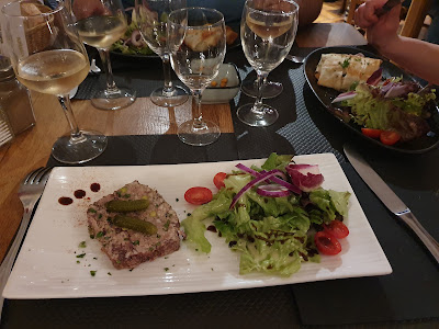 Restaurant LA CAVE à Meximieux