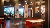 Atmosphère du Restauration rapide McDonald's à Les Abrets en Dauphiné - n°6