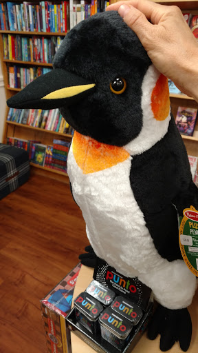 Book Store «Eight Cousins Books», reviews and photos, 189 Main St, Falmouth, MA 02540, USA