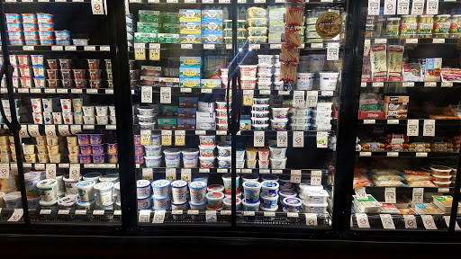 Grocery Store «Fresh Thyme Farmers Market- Town & Country», reviews and photos, 13957 Manchester Rd, Ballwin, MO 63011, USA