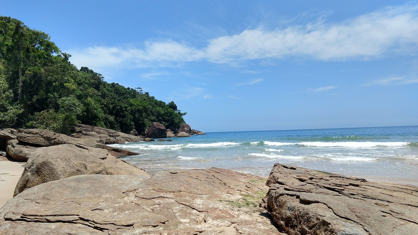 Φωτογραφία του Praia de Antiguinhos με επίπεδο καθαριότητας πολύ καθαρό