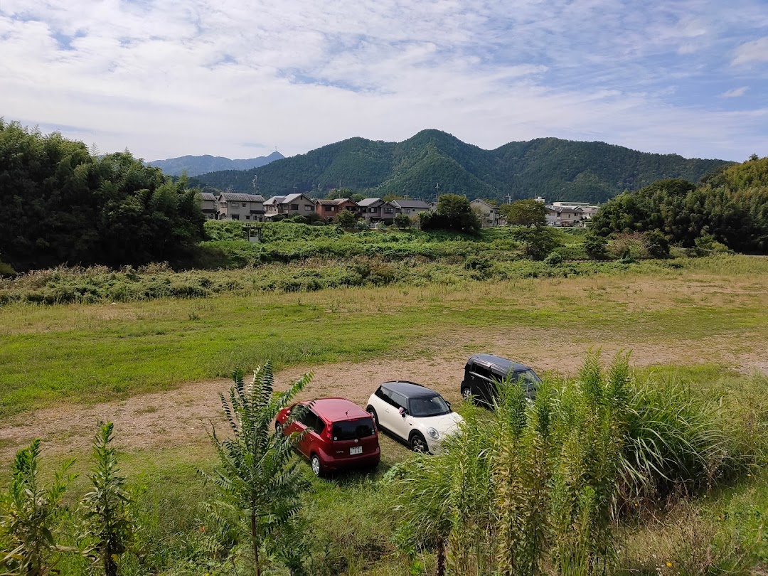 篠山川河川敷駐車場無料 市内で丹波篠山市