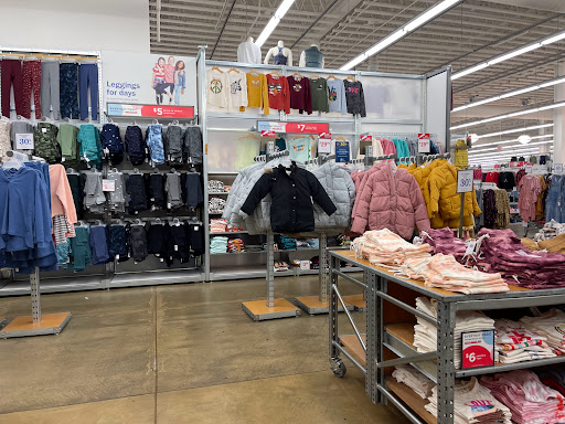 Clothing Store «Old Navy», reviews and photos, 1600 Saratoga Ave, San Jose, CA 95129, USA