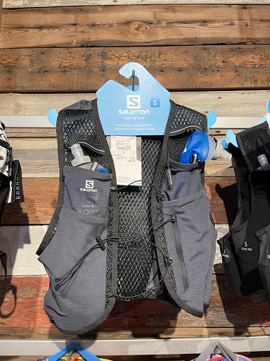 Sporting Goods Store «Fleet Feet Sports - Old Town», reviews and photos, 1620 N Wells St, Chicago, IL 60614, USA