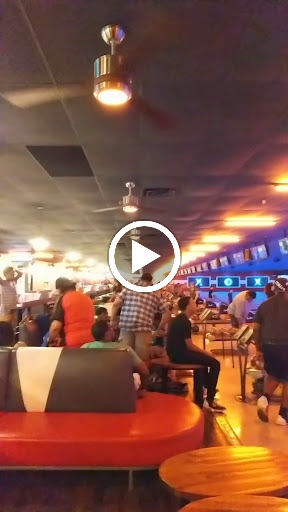 Bowling Alley «Bowlero Naperville», reviews and photos, 1515 Aurora Ave, Naperville, IL 60540, USA