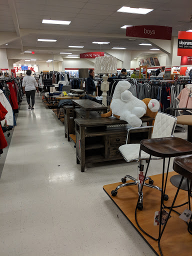 Department Store «T.J. Maxx», reviews and photos, 525 Harvard St, Brookline, MA 02446, USA