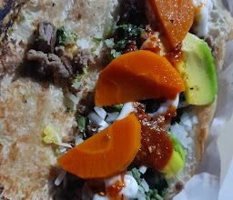 Tacos y Tortas de Cecina \