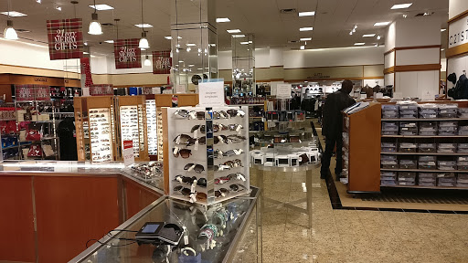 Department Store «Century 21 Department Store», reviews and photos, 1 N Park Pl, Morristown, NJ 07960, USA