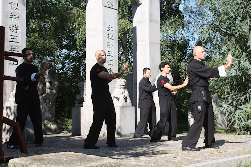 Close Range Combat Academy France _ Wing Chun Kung Fu à Buc