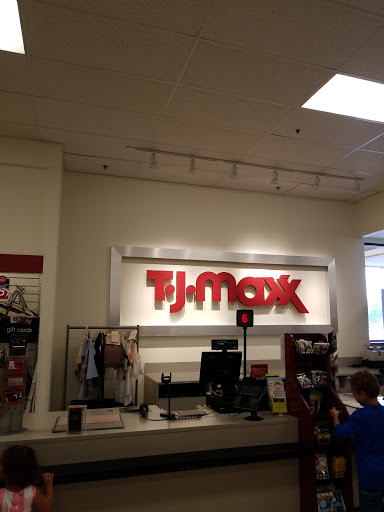 Department Store «T.J. Maxx», reviews and photos, 4971 W Cal Sag Rd, Crestwood, IL 60445, USA