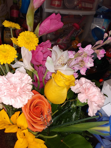 Flower Designer «Windsor Florist», reviews and photos, 201 W Main St, Mesquite, TX 75149, USA