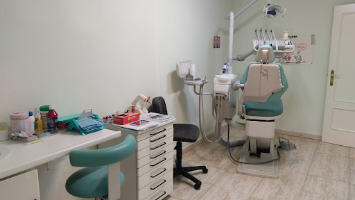 Clínica Dental Carmen Baquero Baquero en Albal, Valencia