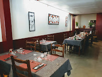 Atmosphère du Restaurant Chez Caro-line à Livet-et-Gavet - n°4