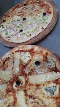 Plats et boissons du Pizzeria Pizza Globe-Trotteur à Livron-sur-Drôme - n°19
