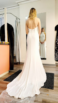 Kim's Cleaners & Tailoring - Photo 6 - Car repair in Philadelphia, PA, Philadelphia