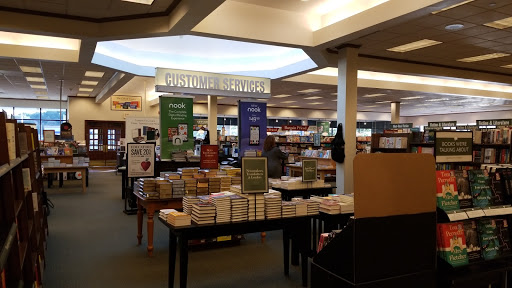 Book Store «Barnes & Noble», reviews and photos, 1156 US-46, Woodland Park, NJ 07424, USA