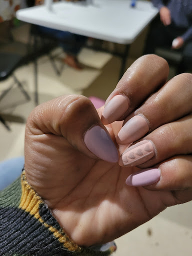 Nail Salon «Glamour Nail Hair Spa», reviews and photos, 7627 Culebra Rd #102, San Antonio, TX 78251, USA