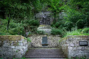 Richard-Wagner-Denkmal im Liebethaler Grund image