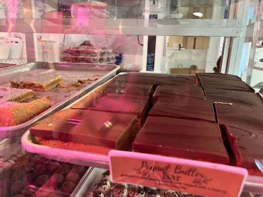 Dessert Restaurant «Shyndigz», reviews and photos, 1903 W Cary St, Richmond, VA 23220, USA