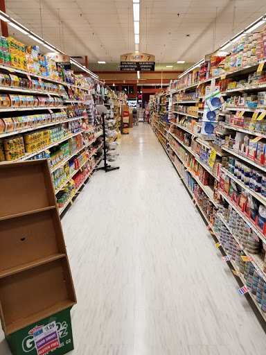 Grocery Store «Super Foodtown of North Arlington», reviews and photos, 1 Schuyler Ave, North Arlington, NJ 07031, USA