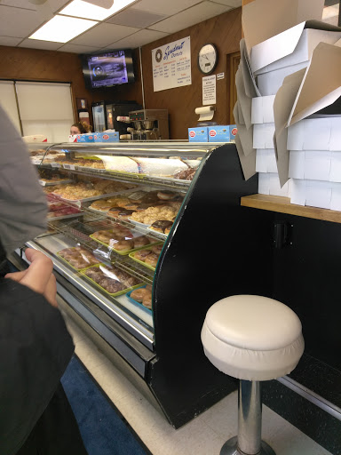 Donut Shop «Spudnuts Donuts», reviews and photos, 650 Prospect St, Berea, OH 44017, USA