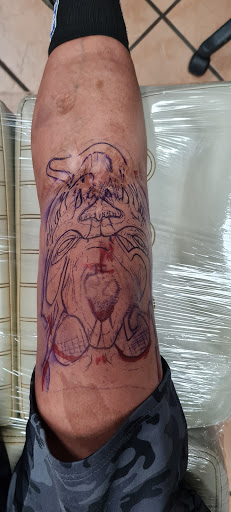 Tattoo Shop «Darkside Tattoo», reviews and photos, 190 Main St, East Haven, CT 06512, USA