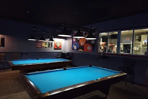 Juniors Billiards & Bar image