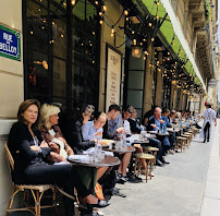 Photos du propriétaire du Café Café Belloy à Paris - n°2