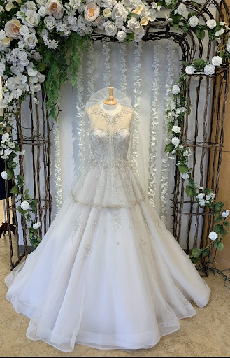 Bridal Shop «Paradise Bridals & Tuxedos», reviews and photos, 44 W Main St, Patchogue, NY 11772, USA