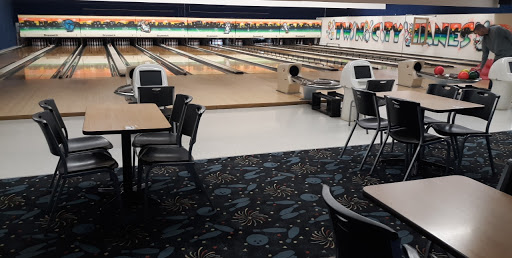 Bowling Alley «Twin City Lanes», reviews and photos, 1006 E Lincoln St # 2, Bloomington, IL 61701, USA