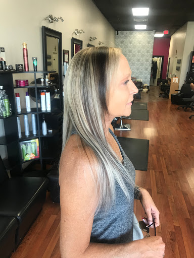 Beauty Salon «Cuts Ltd Beauty Salon», reviews and photos, 207 W Main St, League City, TX 77573, USA