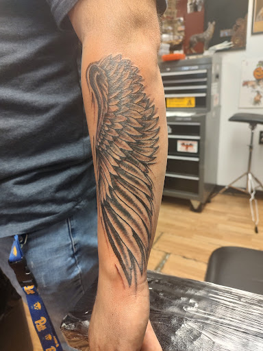 Explore 5 sibling tattoo ideas, creative tattoo ideas in Export, available at Patriotic pain tattoo