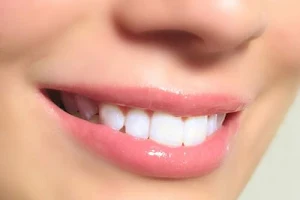 Dentalis Özel Ağız ve Diş Sağlığı Polikliniği | İmplant, Ortodonti, Estetik Diş ve Zirkonyum Diş Kaplama Merkezi image