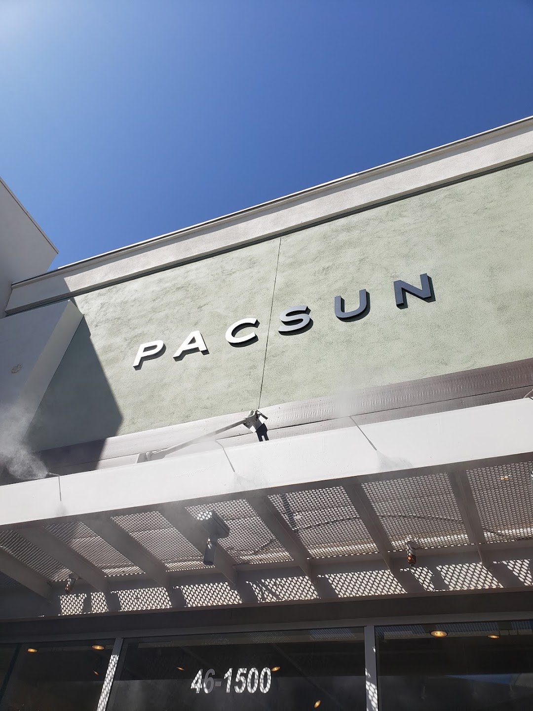 PacSun