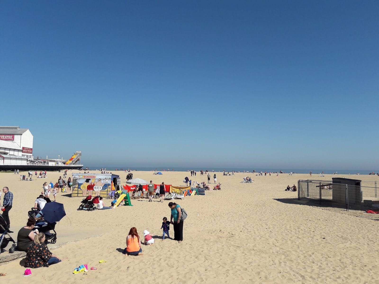 Foto van Great Yarmouth met ruim strand