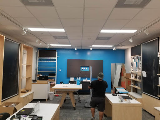 Cell Phone Store «AT&T Authorized Retailer», reviews and photos, 1556 S Dixie Hwy, Coral Gables, FL 33146, USA