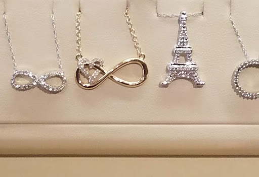 Jewelry Store «Zales - The Diamond Store», reviews and photos, 22513 Tomball Pkwy #105, Houston, TX 77070, USA