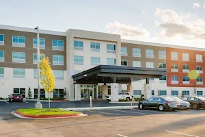 Holiday Inn Express & Suites Russellville, an IHG Hotel image