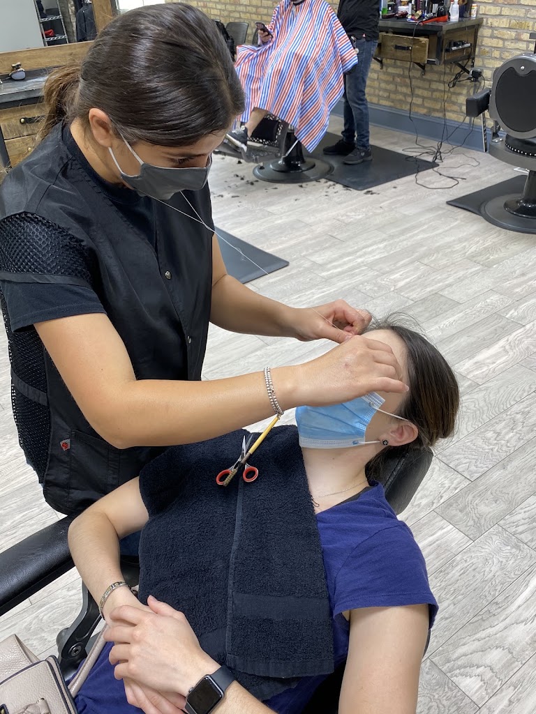 Salon3833 60625