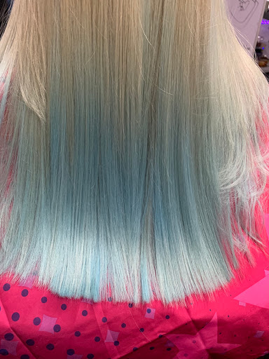 Hair Salon «Fantastic Sams Cut & Color», reviews and photos, 923 10th St, Floresville, TX 78114, USA