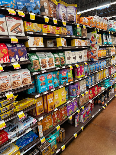 Grocery Store «Fresh Thyme Farmers Market- Fairview Heights», reviews and photos, 6569 N Illinois St, Fairview Heights, IL 62208, USA