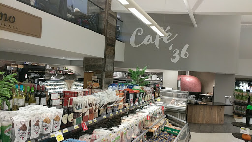 Natural Foods Store «Sawall Health Foods», reviews and photos, 2965 Oakland Dr, Kalamazoo, MI 49008, USA