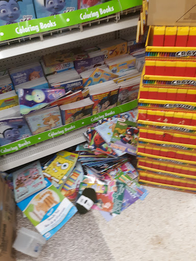 Dollar Store «Dollar Tree», reviews and photos, 1551 Missouri Ave N, Largo, FL 33770, USA