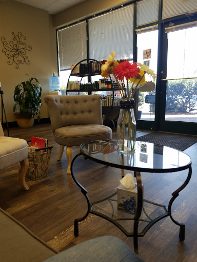 Beauty Salon «K C Hair Salon», reviews and photos, 825 Spartanburg Hwy # 7, Hendersonville, NC 28792, USA