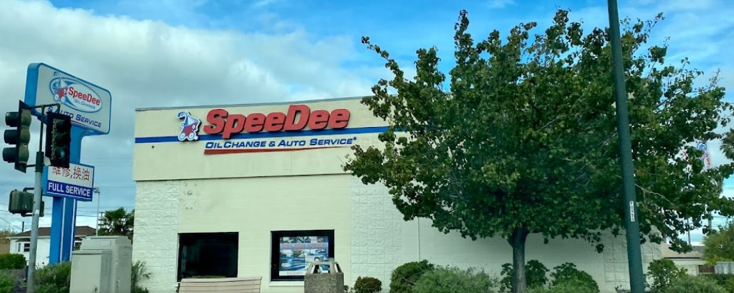 SpeeDee Oil Change & Auto Service